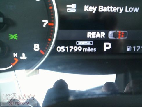 Used 2022 Mitsubishi Outlander ES image 8