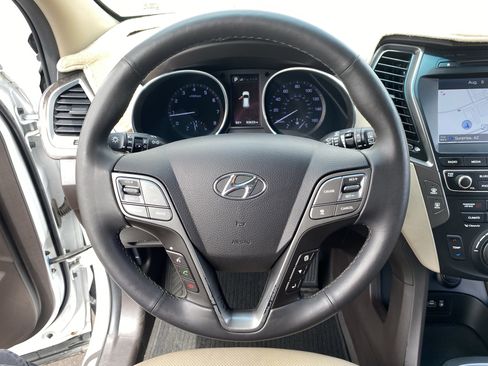 Used 2017 Hyundai Santa Fe Sport w/ 2.0T Ultimate Tech Package 05 FWD image 28
