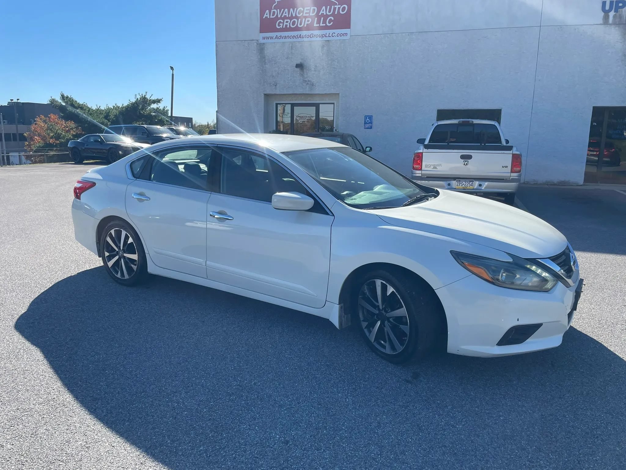 Used 2016 Nissan Altima 3.5 SR FWD image 27