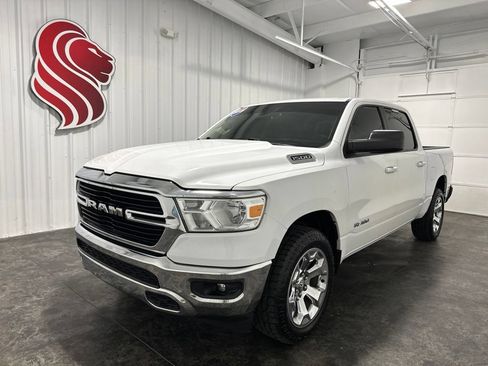 Used 2019 RAM 1500 Big Horn AWD/4WD image 1