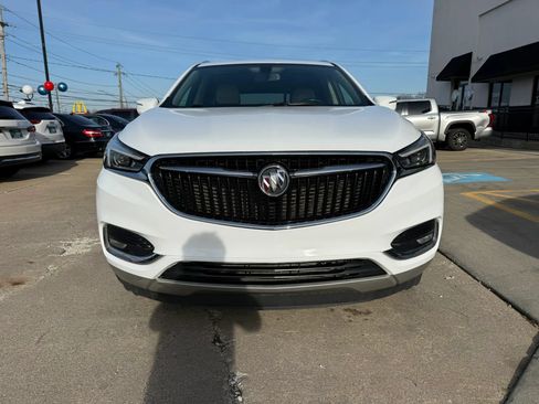 Used 2021 Buick Enclave Essence w/ Trailering Package, 5000 lbs. AWD/4WD image 4