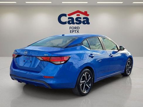 Used 2024 Nissan Sentra SV image 3