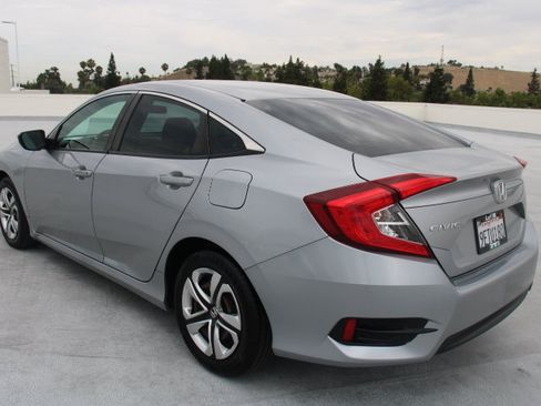 Used 2017 Honda Civic LX image 5