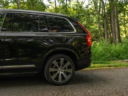 Used 2025 Volvo XC90 B6 Ultra w/ Lounge Package AWD/4WD image 11