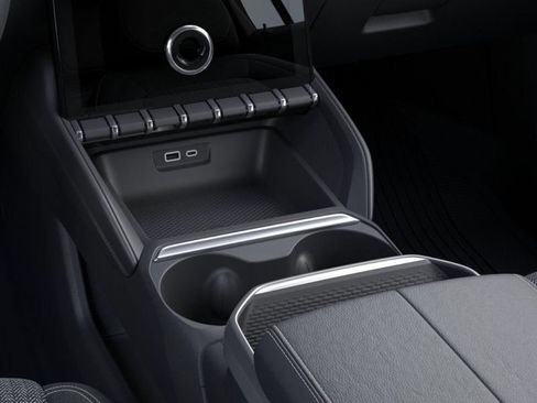 New 2026 GMC Terrain Elevation w/ LPO, Floor Liner Package FWD image 25