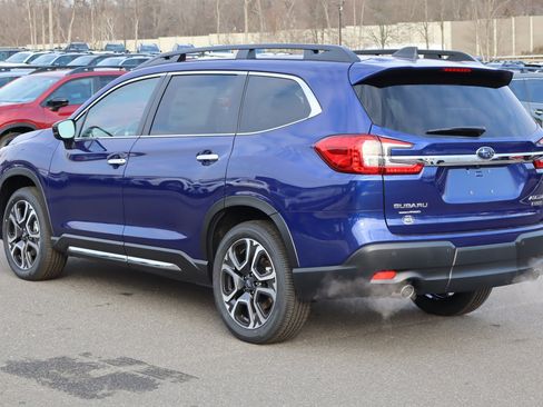 New 2026 Subaru Ascent Touring w/ Popular Package #2 AWD/4WD image 5