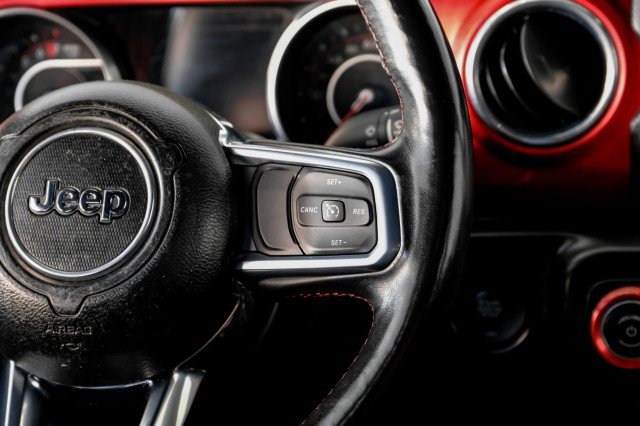 Used 2018 Jeep Wrangler Unlimited Rubicon AWD/4WD image 16