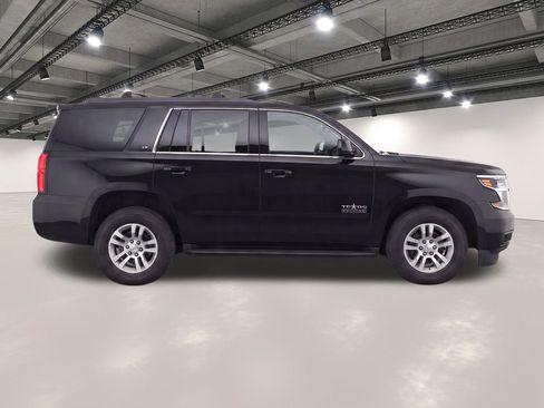 Used 2018 Chevrolet Tahoe LT w/ Texas Edition Package RWD image 8