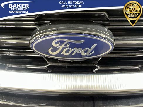 Used 2025 Ford Expedition Platinum image 33