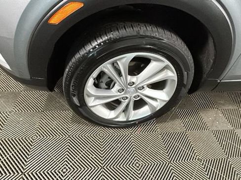 Used 2023 Buick Encore GX Preferred w/ Cold Weather Comfort Package AWD/4WD image 9