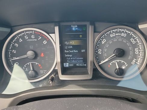 Used 2023 Toyota Tacoma SR5 w/ Technology Package AWD/4WD image 22