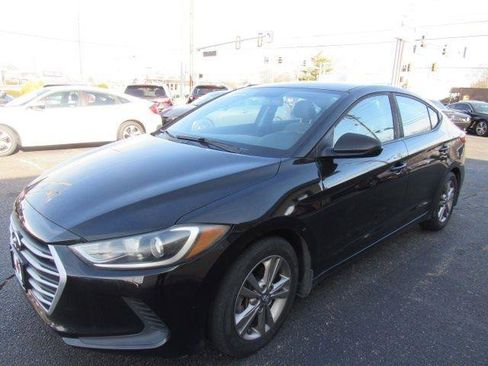 Used 2018 Hyundai Elantra SEL FWD image 3