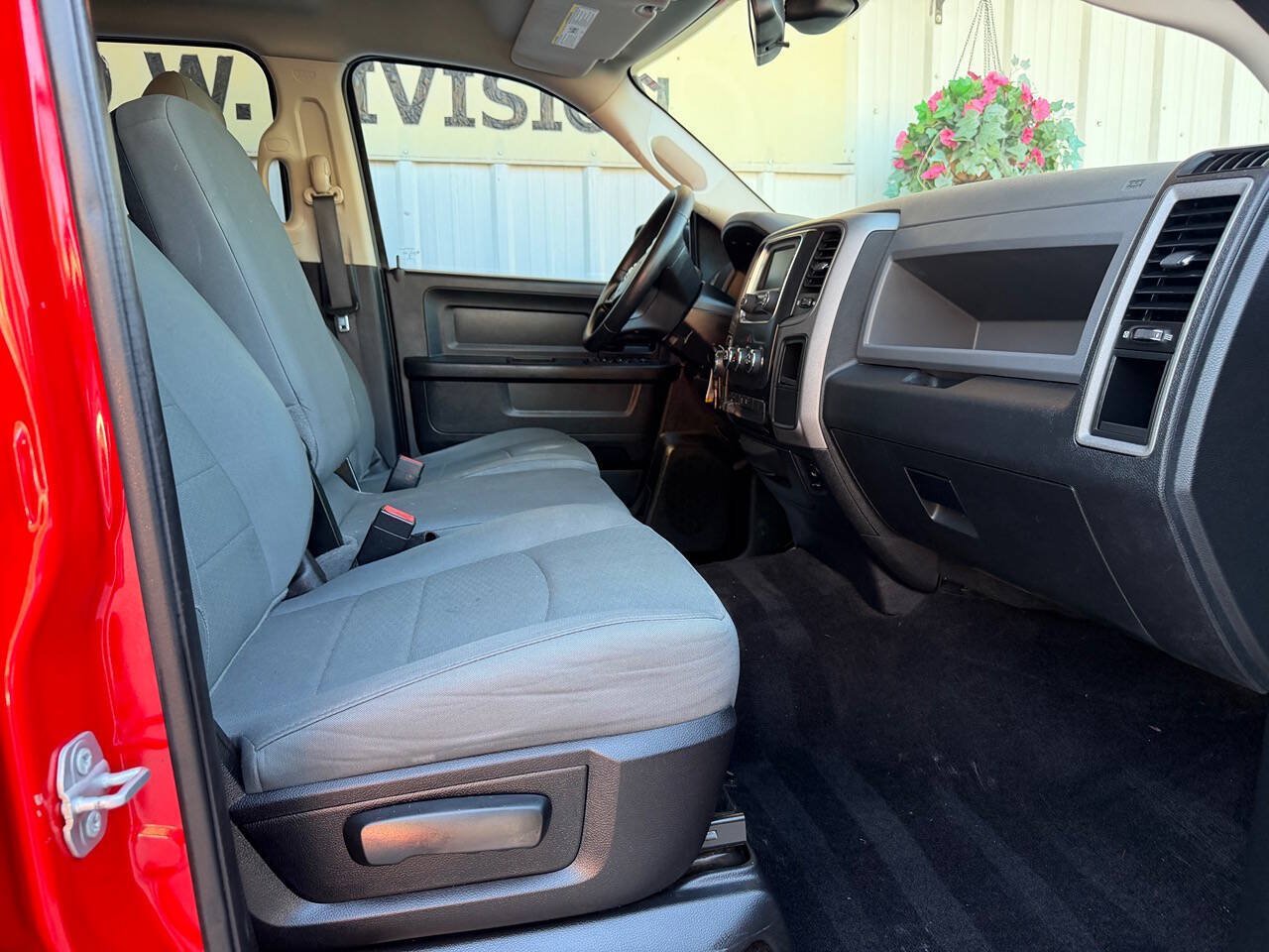 Used 2016 RAM 1500 Express w/ Popular Equipment Group AWD/4WD image 14