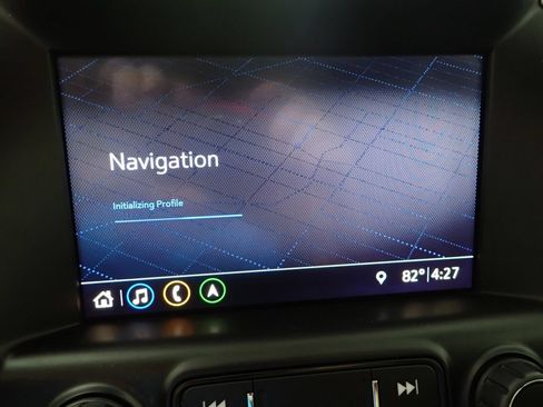Used 2019 GMC Terrain Denali w/ Advanced Safety Package AWD/4WD image 4