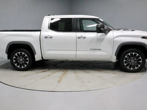 Used 2024 Toyota Tundra Limited AWD/4WD image 5
