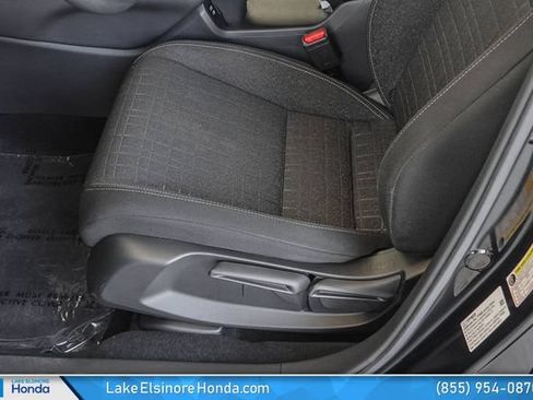 Certified 2024 Honda HR-V LX image 16