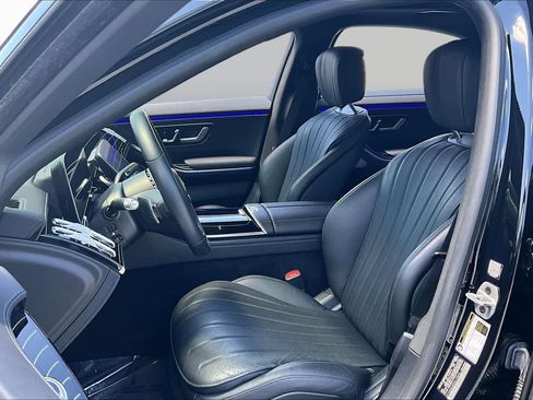 Used 2023 Mercedes-Benz S 500 4MATIC image 8