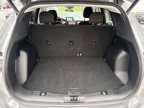 Used 2021 Ford Escape SE w/ Convenience Package FWD image 27