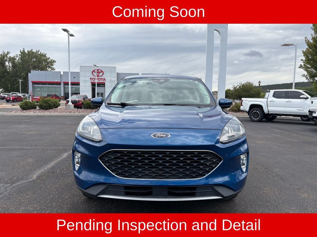 Used 2022 Ford Escape SEL AWD/4WD image 2