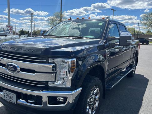 Used 2019 Ford F350 Lariat w/ Lariat Ultimate Package AWD/4WD image 11