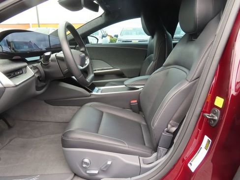Used 2024 Lucid Air Touring AWD/4WD image 14