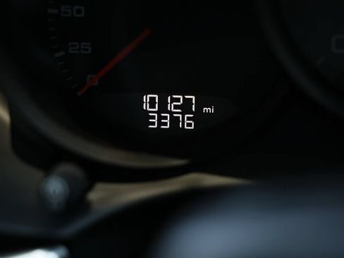 Used 2025 Porsche 718 Boxster S RWD image 33