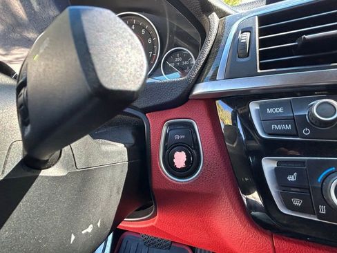 Used 2020 BMW 440i Convertible w/ M Sport Package image 39