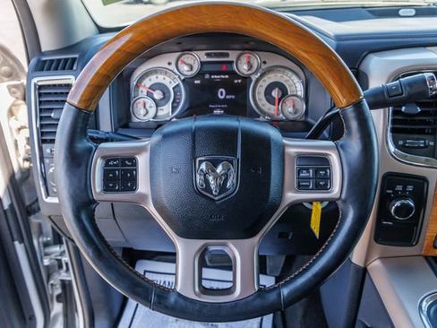 Used 2016 RAM 2500 Longhorn image 17