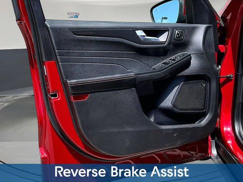 Used 2023 Ford Escape ST-Line Select AWD/4WD image 24