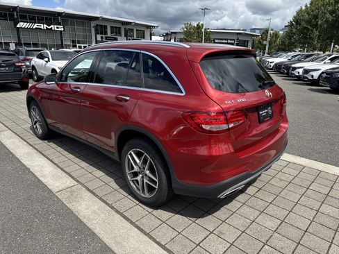 Used 2018 Mercedes-Benz GLC 300 image 7