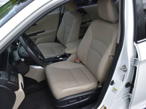 Used 2013 Honda Accord EX-L image 18