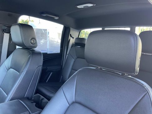 Used 2025 GMC Canyon Elevation w/ Convenience Package image 22