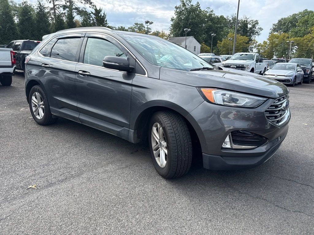 Used 2020 Ford Edge SEL w/ Convenience Package AWD/4WD image 3
