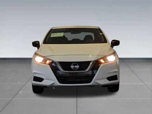 Used 2020 Nissan Versa S image 9