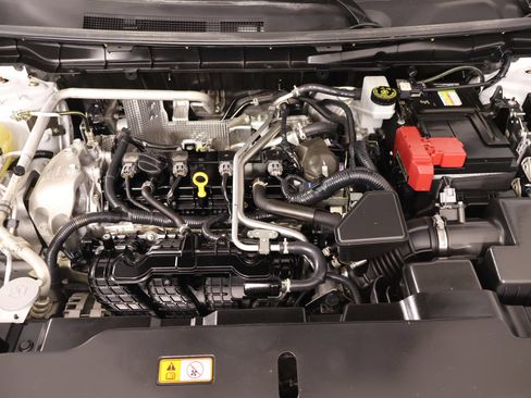 Used 2023 Mitsubishi Outlander ES FWD image 18