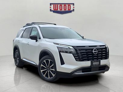 New 2026 Nissan Pathfinder Platinum