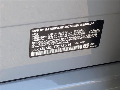 New 2026 BMW X7 M60i image 18