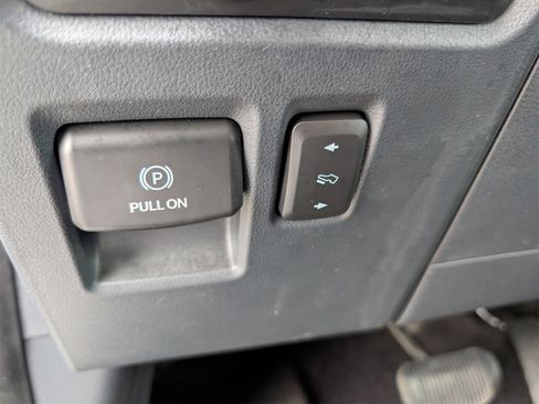 Used 2022 Ford F150 Lariat w/ Equipment Group 502A High image 30