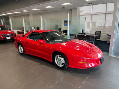Used 1994 Pontiac Firebird Formula image 1