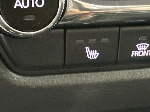 Used 2022 MAZDA CX-30 AWD 2.5 S w/ Premium Package image 18