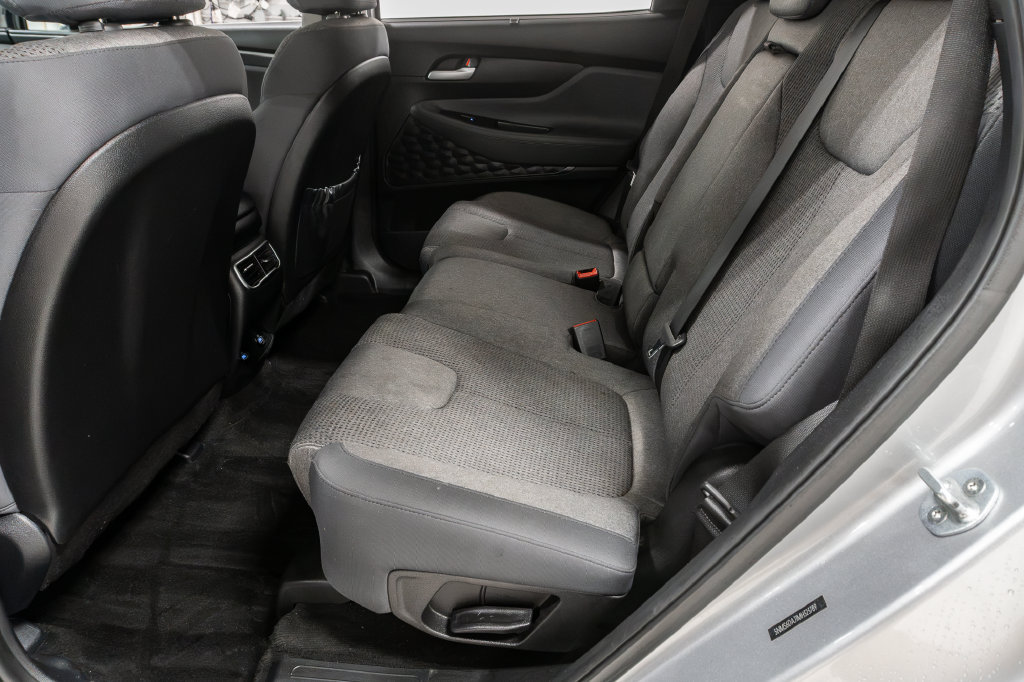 Used 2021 Hyundai Santa Fe SEL w/ Convenience Package AWD/4WD image 22
