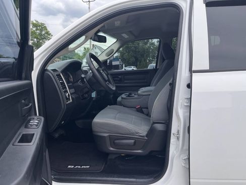 Used 2014 RAM 2500 Tradesman w/ Chrome Appearance Group AWD/4WD image 27
