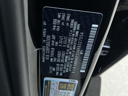 Used 2024 Kia EV9 GT-Line AWD/4WD image 41