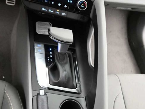 New 2026 Hyundai Elantra Sport FWD image 21