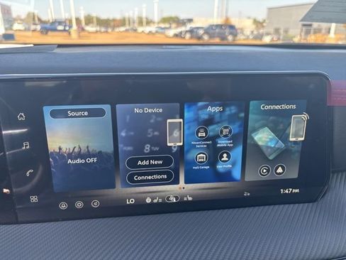 New 2026 Nissan Kicks SR w/ SR Premium Package image 15