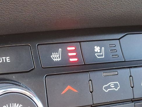 Certified 2022 Dodge Durango Citadel image 28