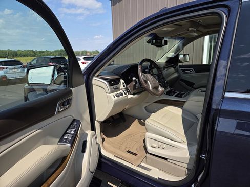 Used 2019 GMC Yukon XL Denali w/ Denali Ultimate Package AWD/4WD image 25
