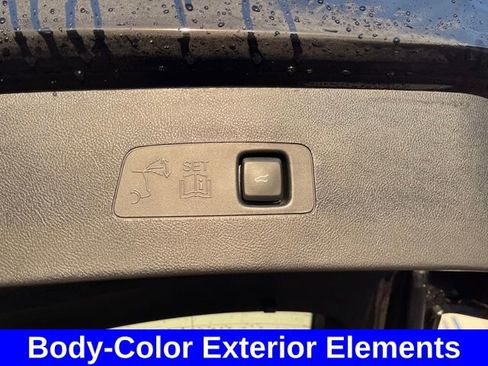 Used 2024 Lincoln Corsair Reserve w/ Equipment Group 201A image 28