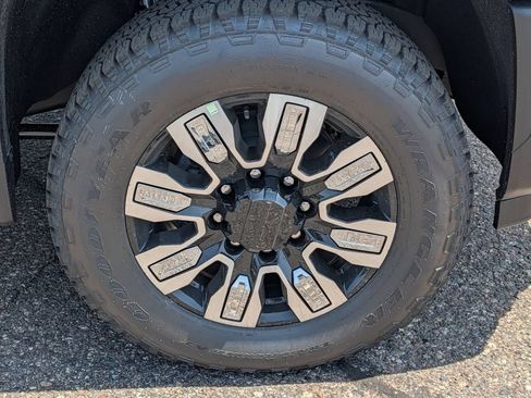 New 2026 GMC Sierra 3500 Denali w/ Denali Reserve Package AWD/4WD image 25