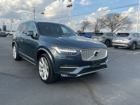 Used 2018 Volvo XC90 T6 Inscription w/ Convenience Package image 6